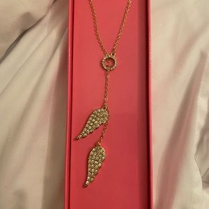 Victoria secret pink wings angel necklace